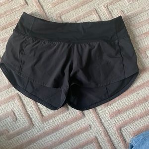Lululemon Speed Up Low-Rise Lined Short 2.5"